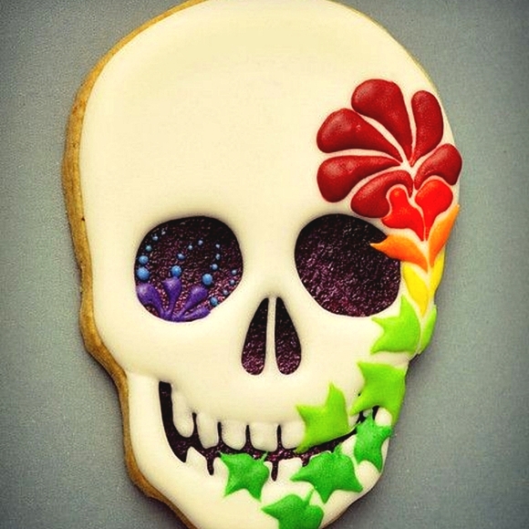 Gaint Skull Cookie Cutter 8' inches - Picture 14 of 14